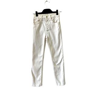 MOTHER white jeans. Worn twice. Pristine condition! Mother Tomcat Ankle